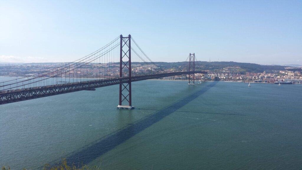 Ponte sobre o Tejo