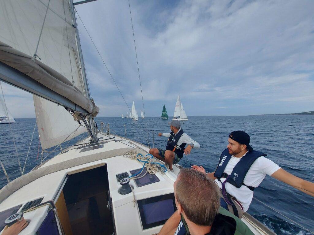 Regata entre amigos, no rio tejo